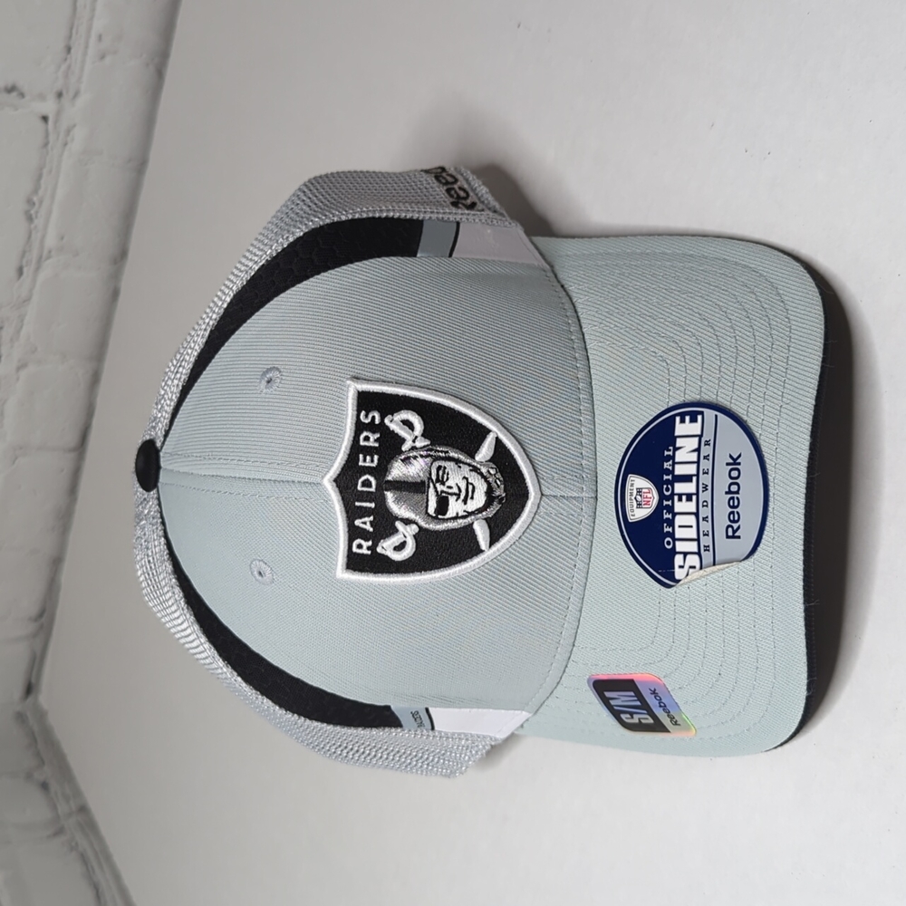 NWT NFL Reebok Oakland raiders flex fit draft cap